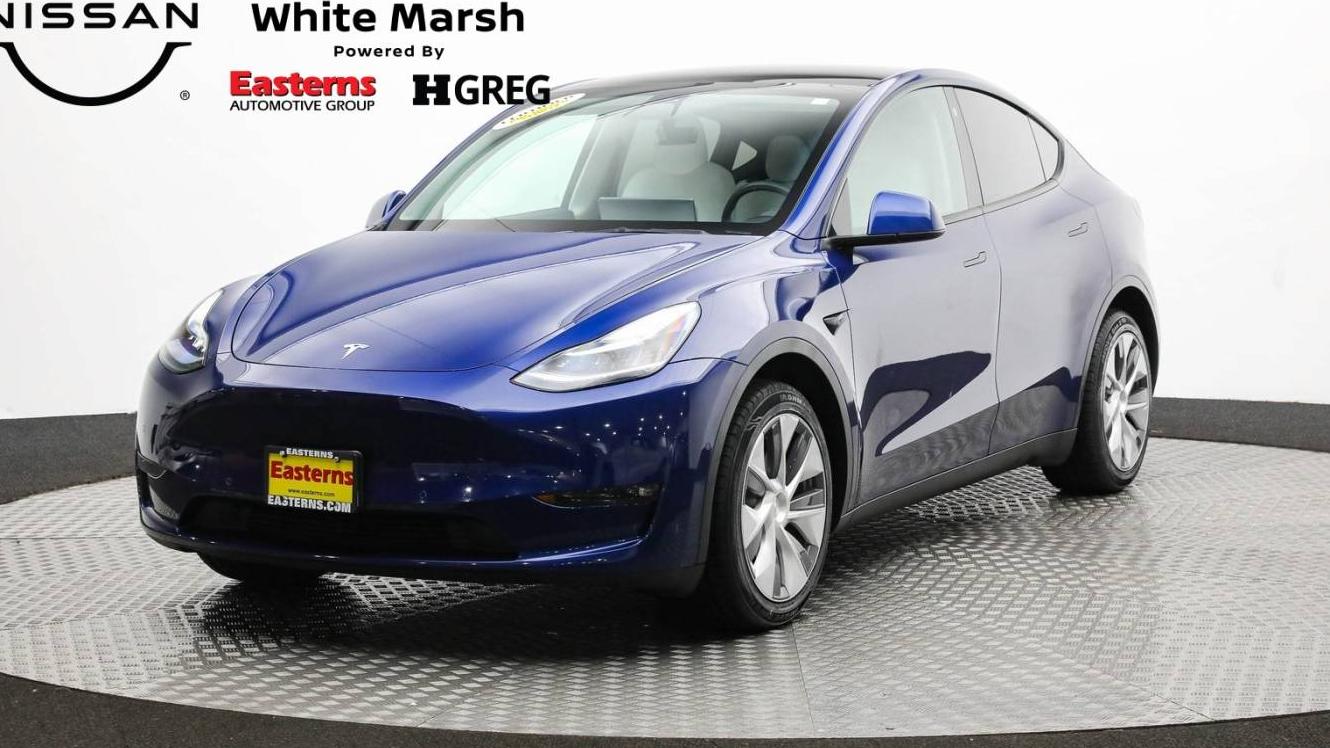 TESLA MODEL Y 2021 5YJYGDEE4MF293368 image